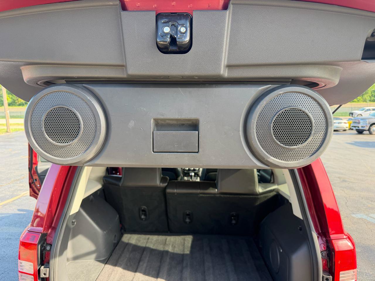 Used 2012 Jeep Patriot Limited w/ Sun/Sound Group AWD/4WD image 37