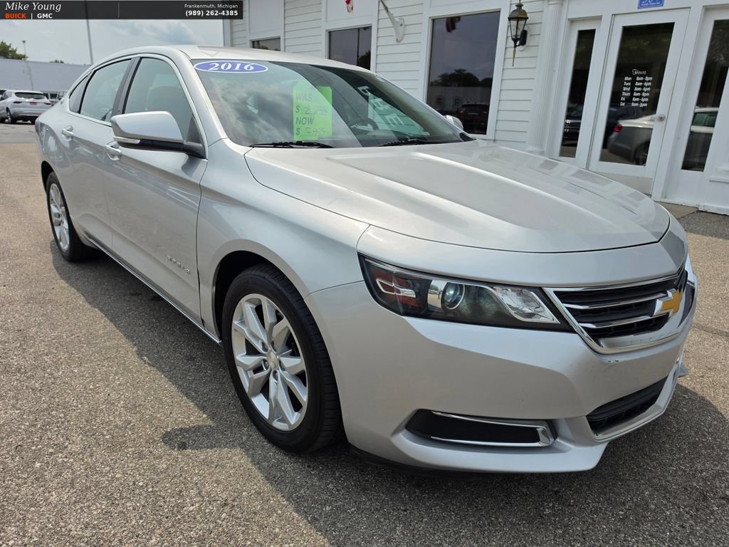 Used 2016 Chevrolet Impala LT FWD image 3