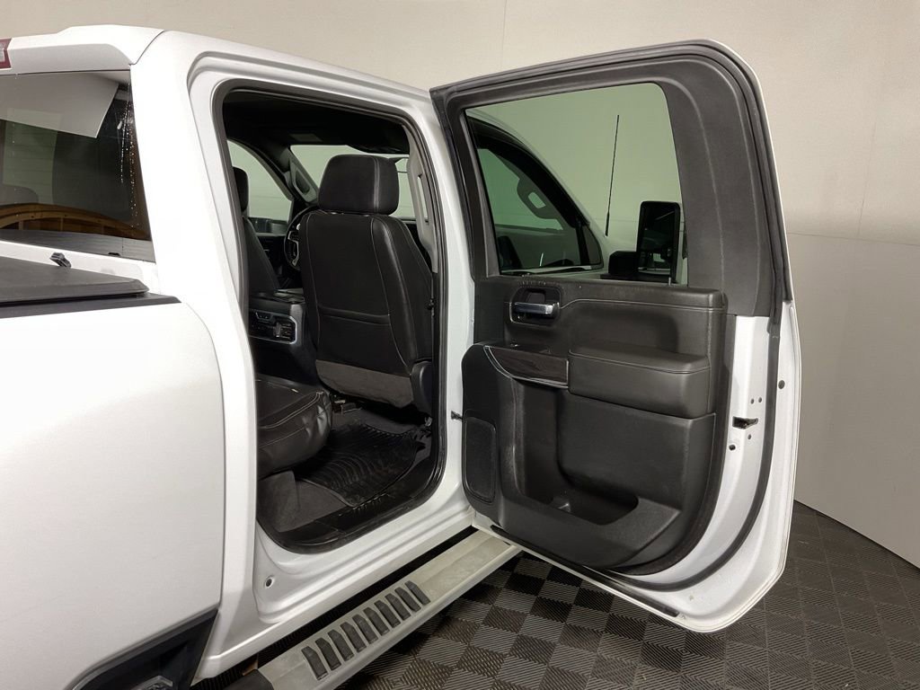 Used 2020 Chevrolet Silverado 2500 LTZ w/ LTZ Convenience Package AWD/4WD image 31