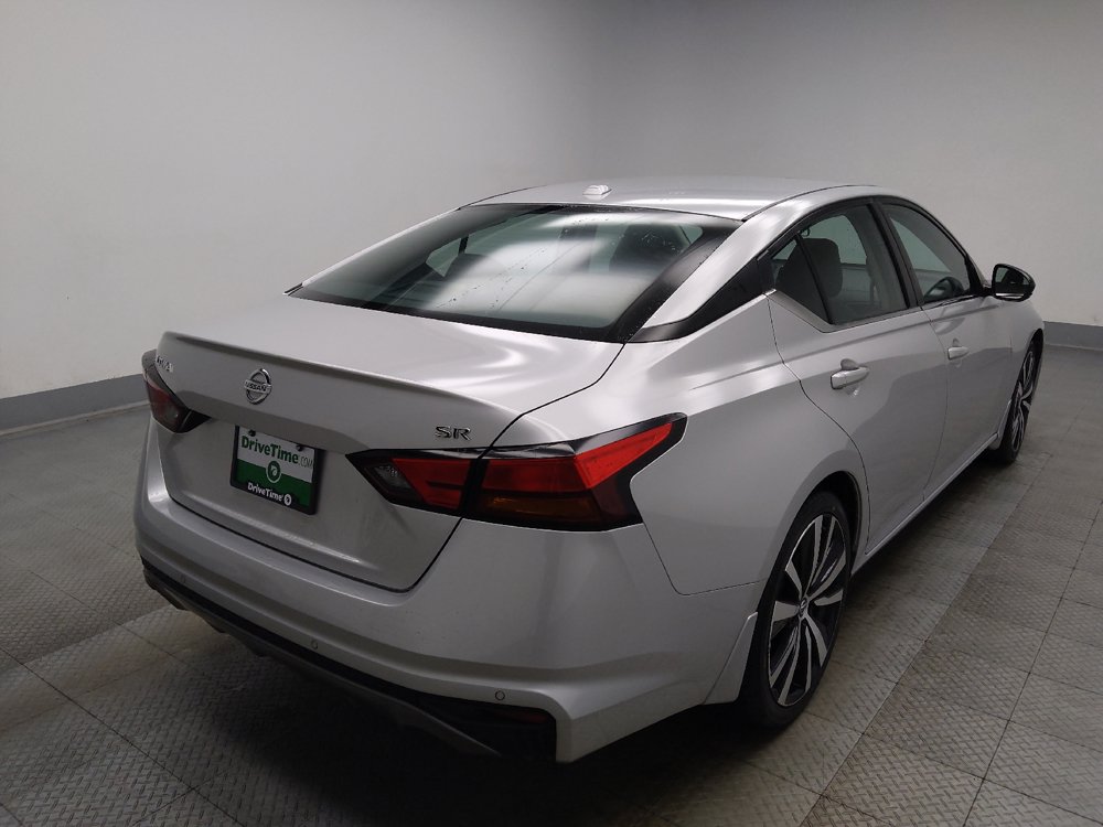 Used 2020 Nissan Altima 2.5 SR w/ Premium Package FWD image 9