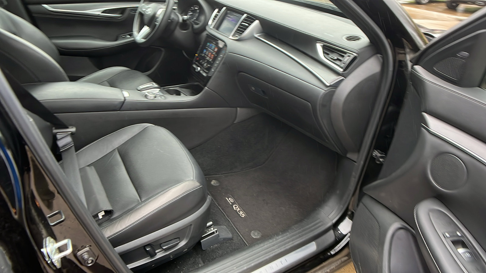 Used 2024 INFINITI QX55 Luxe image 20