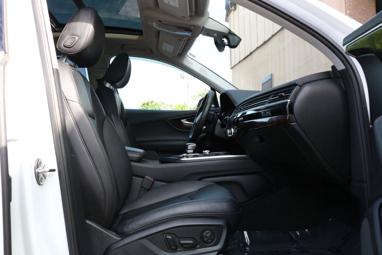 Used 2018 Audi Q7 3.0T Prestige AWD/4WD image 57