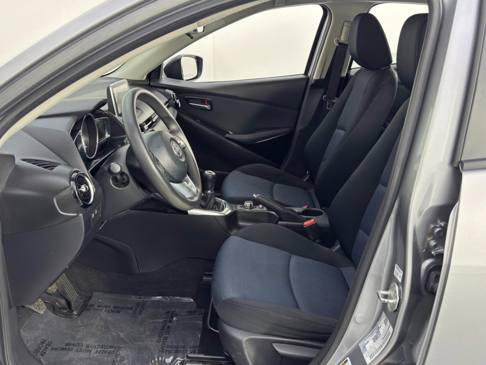 Used 2016 Scion iA image 15