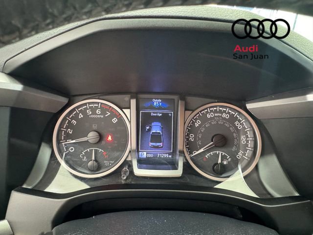 Used 2020 Toyota Tacoma SR5 RWD image 18