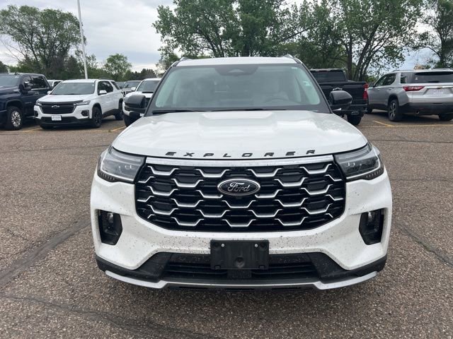 Used 2025 Ford Explorer Platinum w/ Ultimate Package AWD/4WD video 2