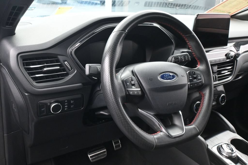 Used 2024 Ford Escape ST-Line FWD image 15