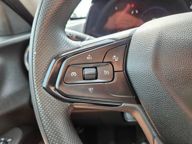 Used 2025 Chevrolet Trax LT FWD image 36