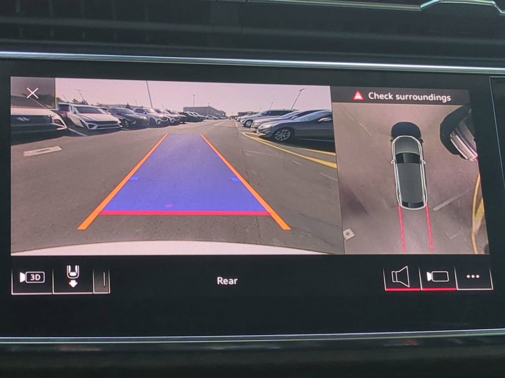 Used 2019 Audi Q8 Premium Plus w/ Premium Plus image 21