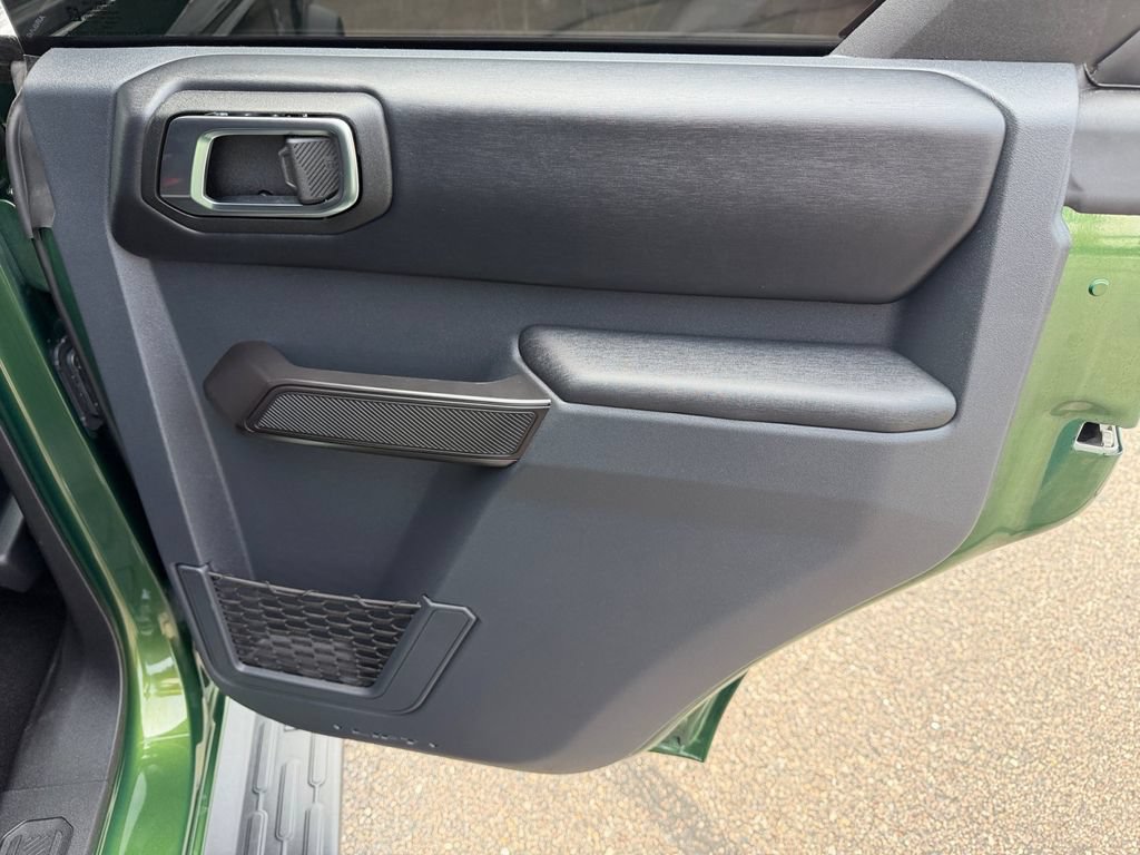 Used 2025 Ford Bronco Outer Banks AWD/4WD image 22
