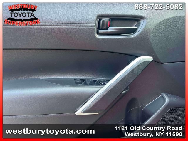 Used 2022 Toyota Corolla Cross LE w/ Moonroof Package image 19