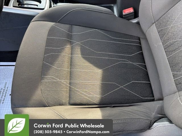 Used 2019 Ford EcoSport SE w/ SE Convenience Package image 25