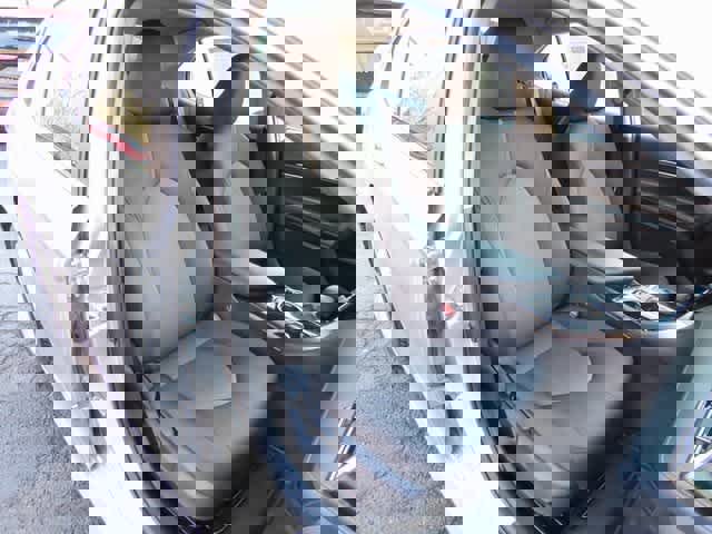 Used 2020 Toyota Camry LE image 16