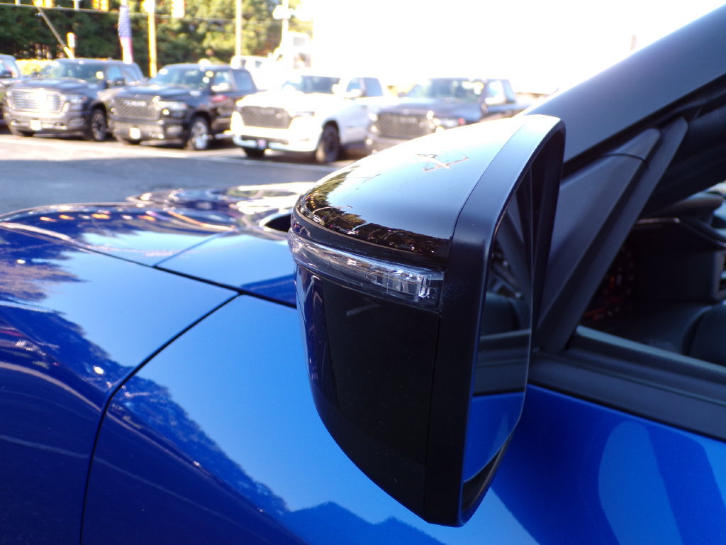 Used 2024 Nissan Z Performance w/ Floor Mat Package RWD image 13