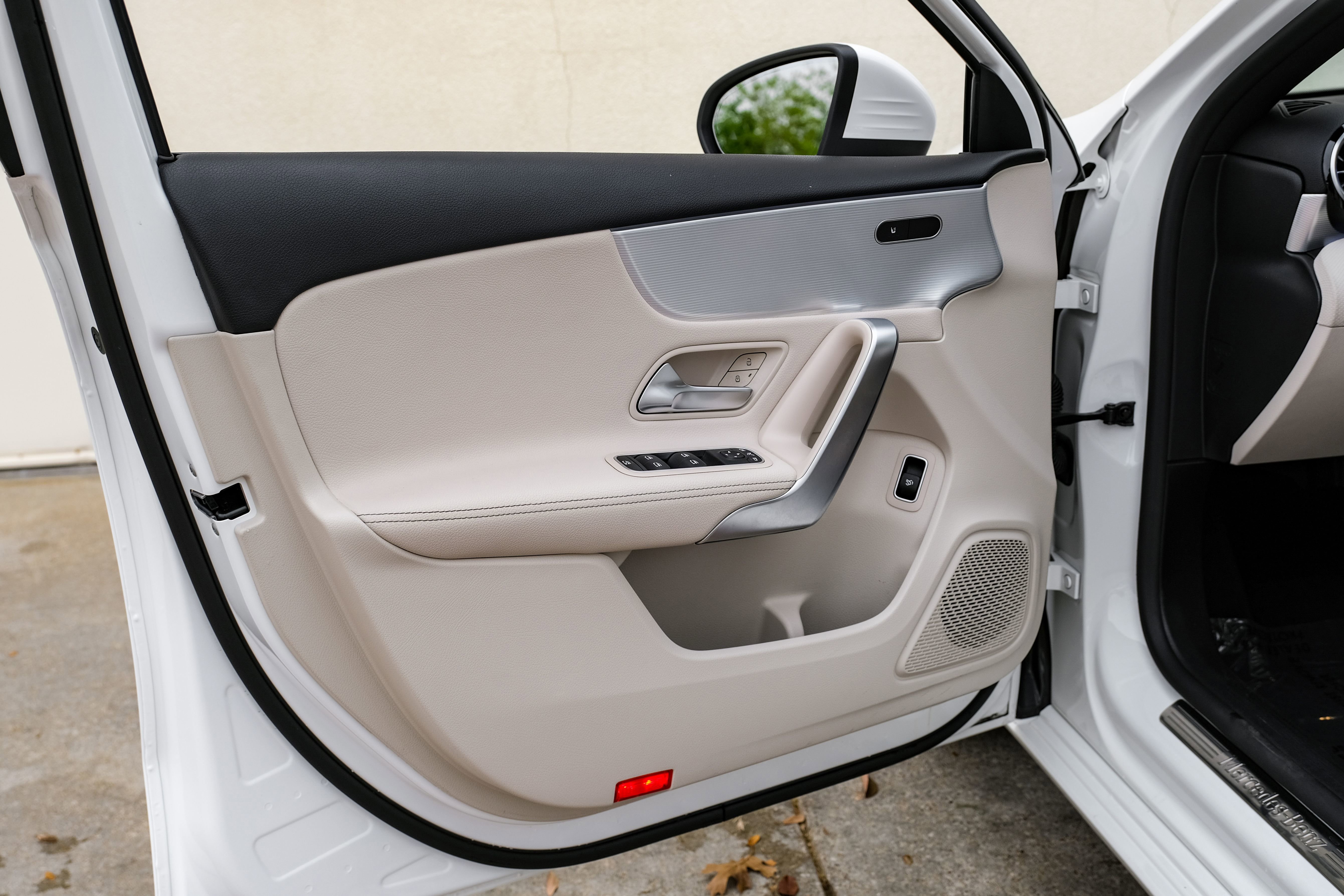 Used 2022 Mercedes-Benz A 220 image 41