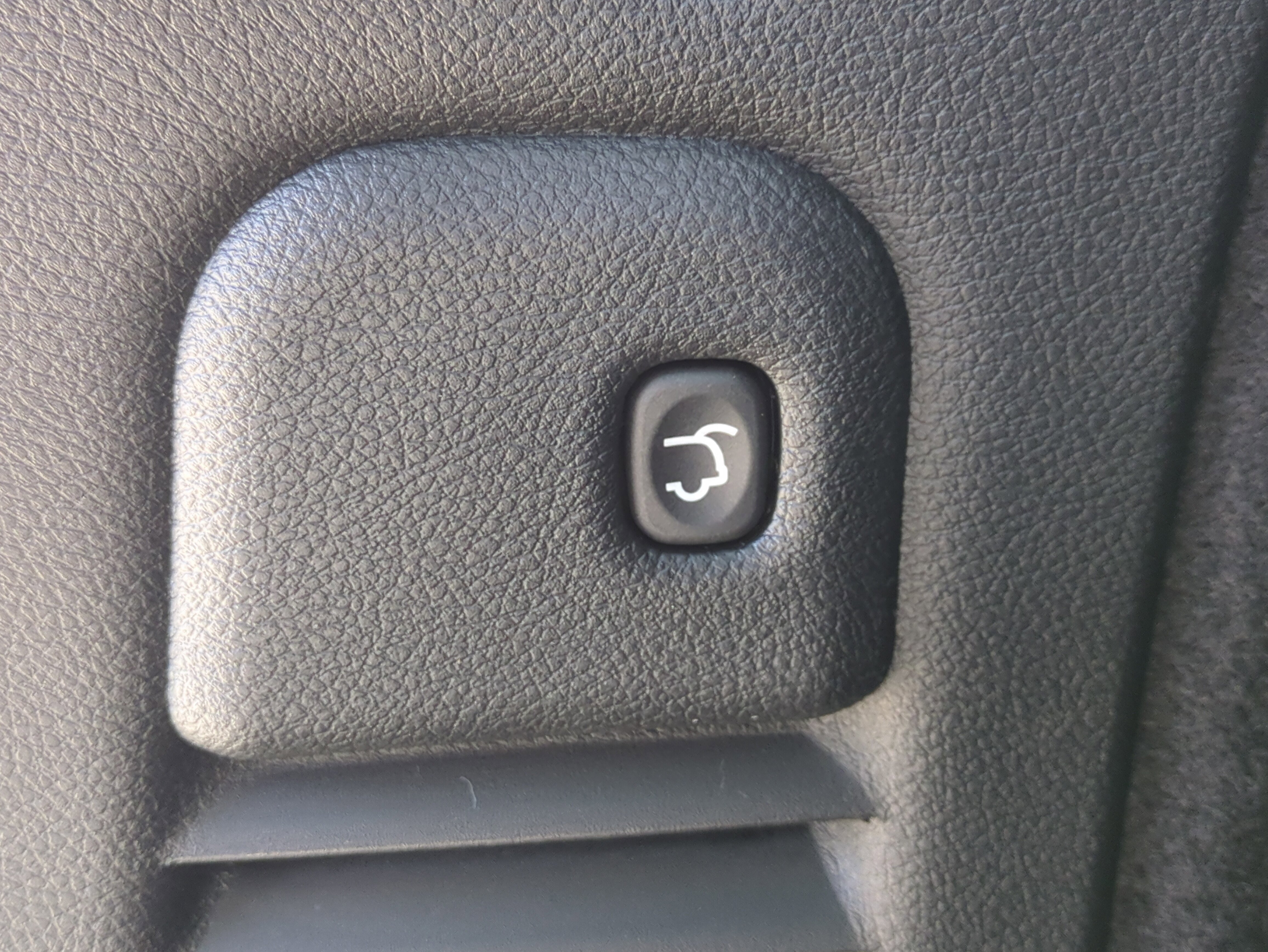 New 2026 Dodge Durango GT w/ Tow 'N Go Package image 14