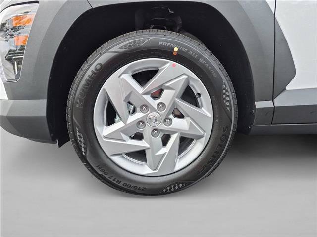 New 2027 Hyundai Kona SE FWD image 10
