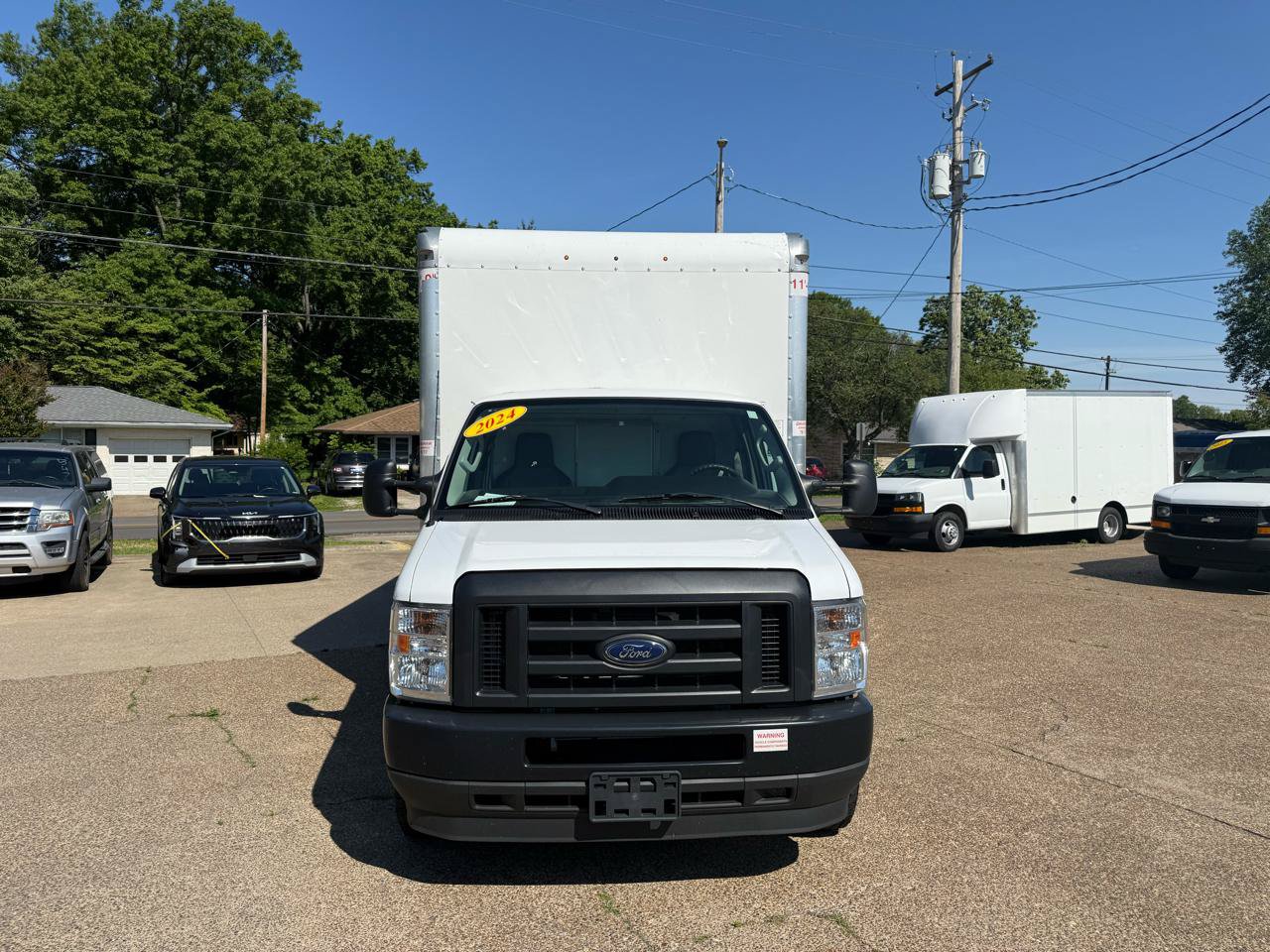 Used 2024 Ford E-350 and Econoline 350 Super Duty w/ Power Windows & Locks Group RWD image 2