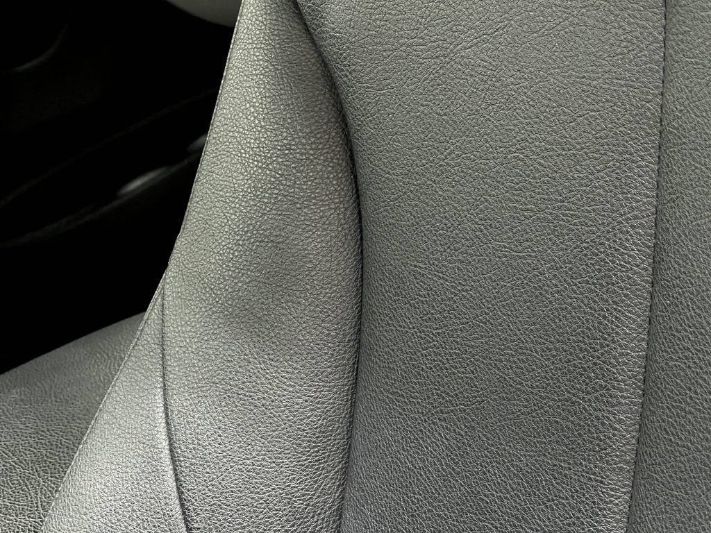 Used 2013 BMW 328i xDrive Sedan AWD/4WD image 17