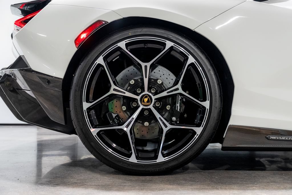 Used 2025 Lamborghini Revuelto AWD/4WD image 83