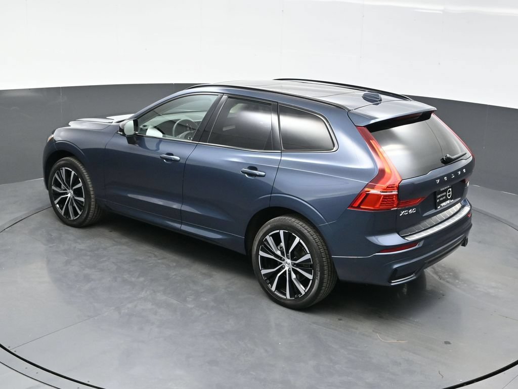 Used 2024 Volvo XC60 B5 Plus w/ Protection Package Premier AWD/4WD image 35