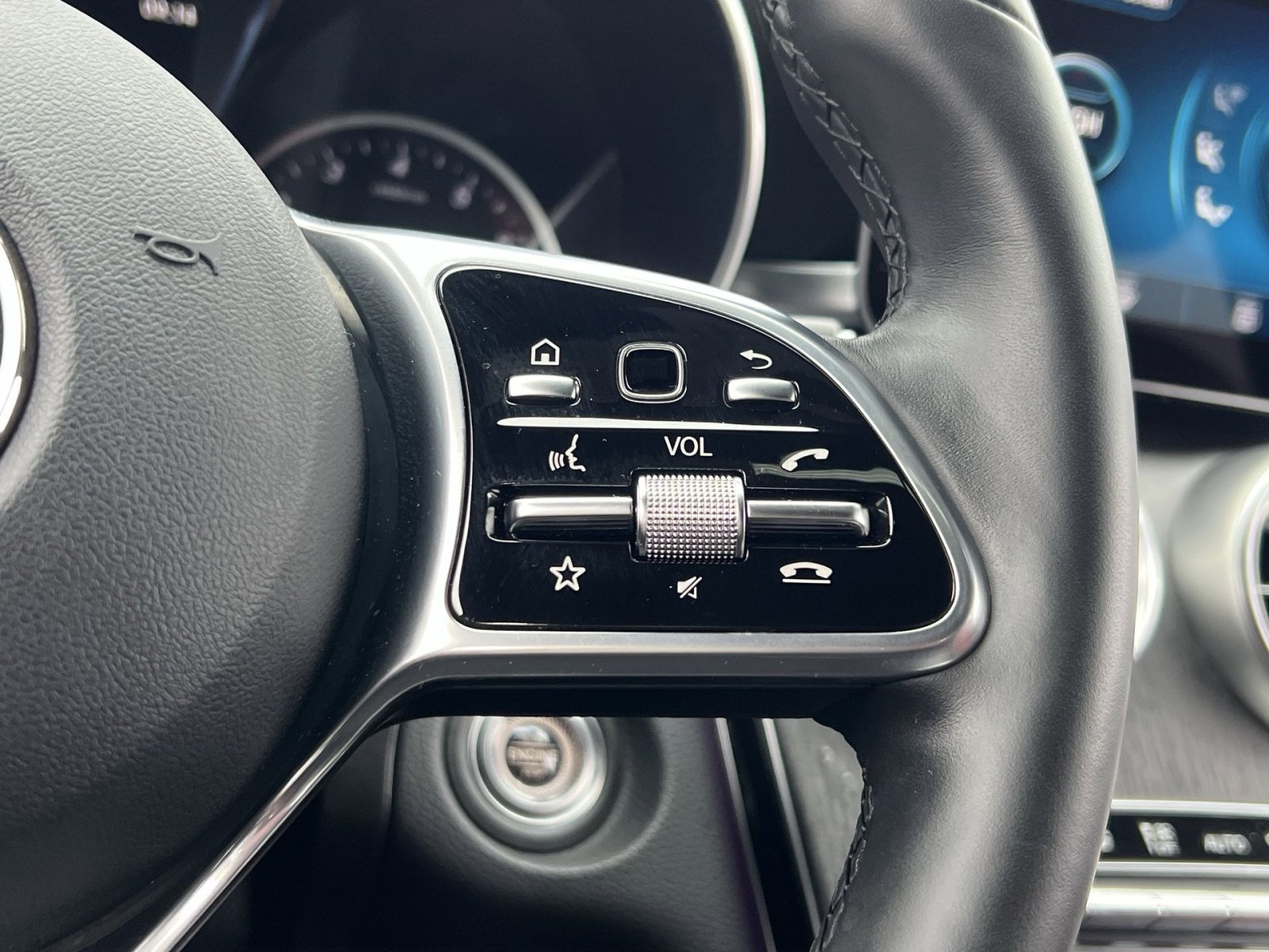 Used 2020 Mercedes-Benz GLC 300 GLC 300 Coupe image 29