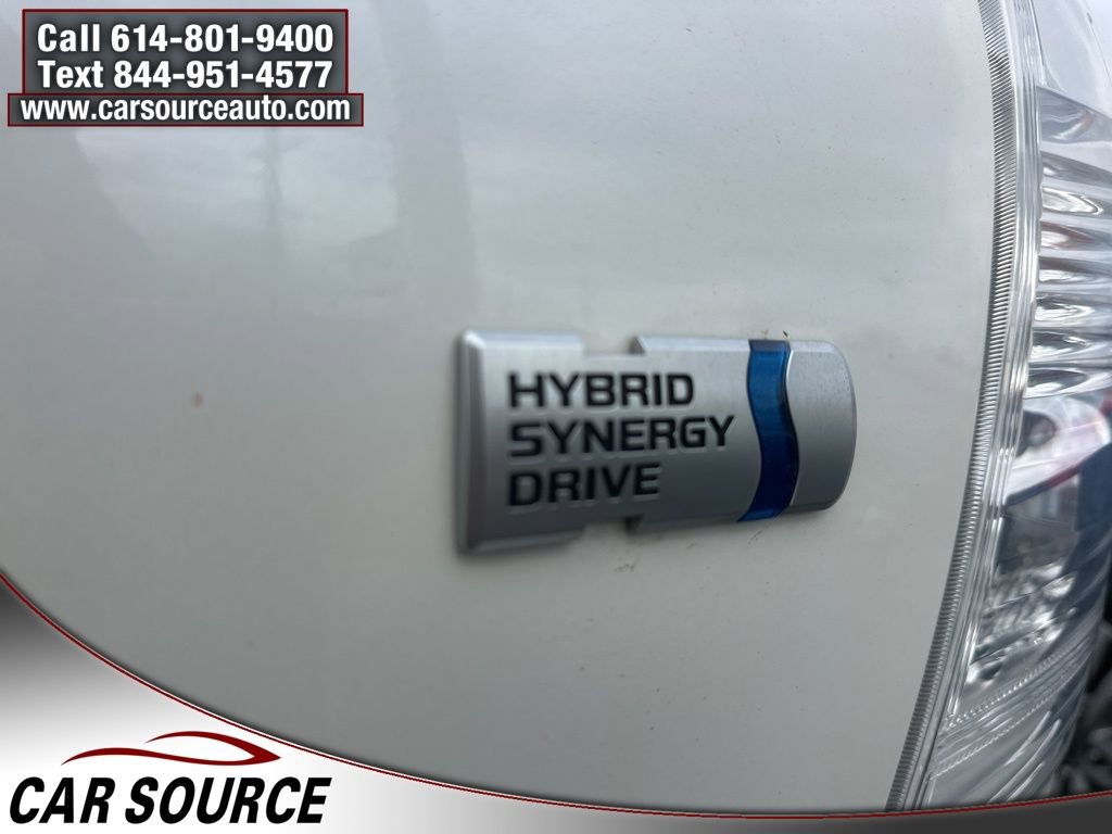Used 2012 Toyota Prius V Three image 5