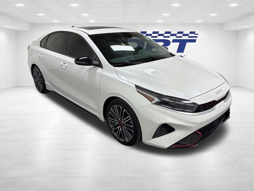 Used 2023 Kia Forte GT w/ GT2 Package FWD image 4