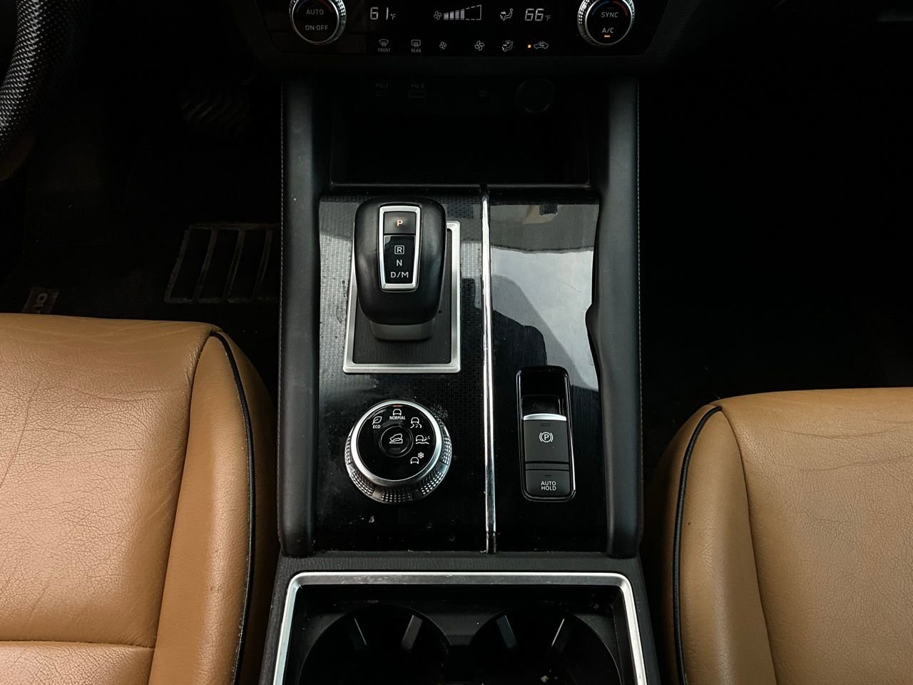 Used 2022 Mitsubishi Outlander SE image 16