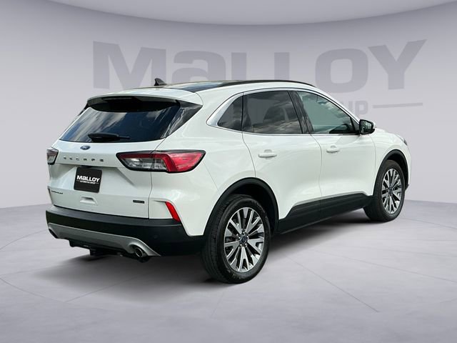 Used 2022 Ford Escape Titanium image 5