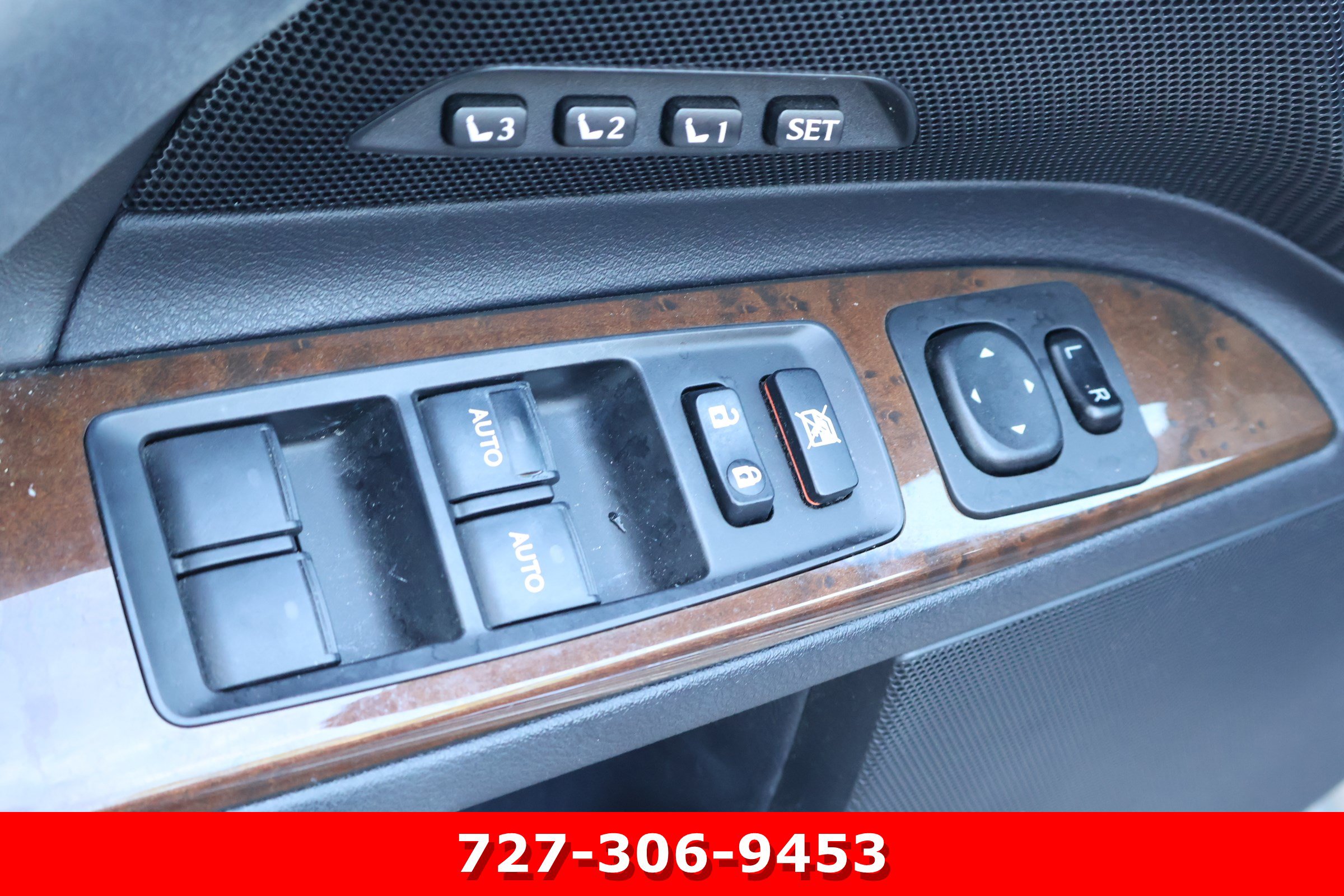 Used 2012 Lexus IS 250C w/ Luxury Pkg RWD image 15