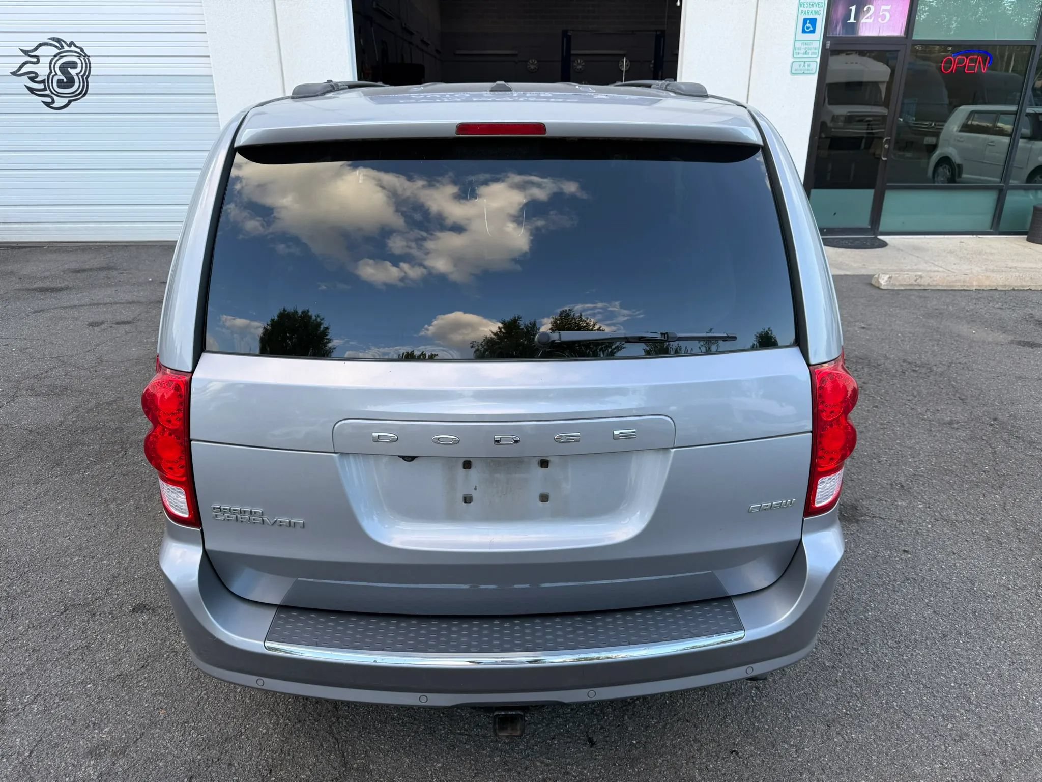 Used 2013 Dodge Grand Caravan Crew w/ Safety Sphere Group FWD image 14
