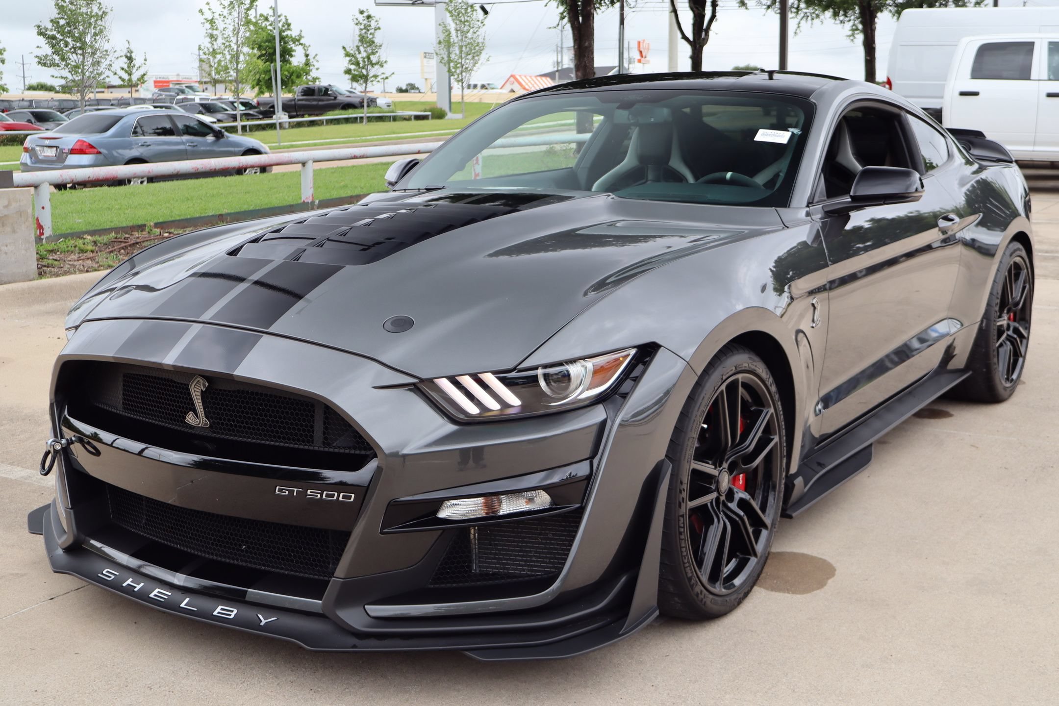 Used 2020 Ford Mustang Shelby GT500 w/ Technology Package RWD image 9