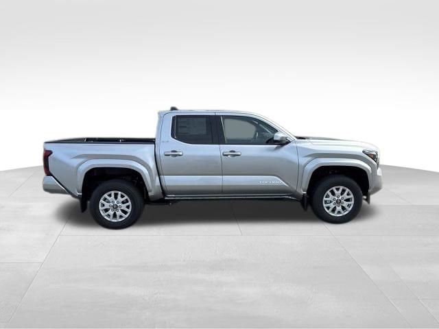 New 2025 Toyota Tacoma SR5 image 6