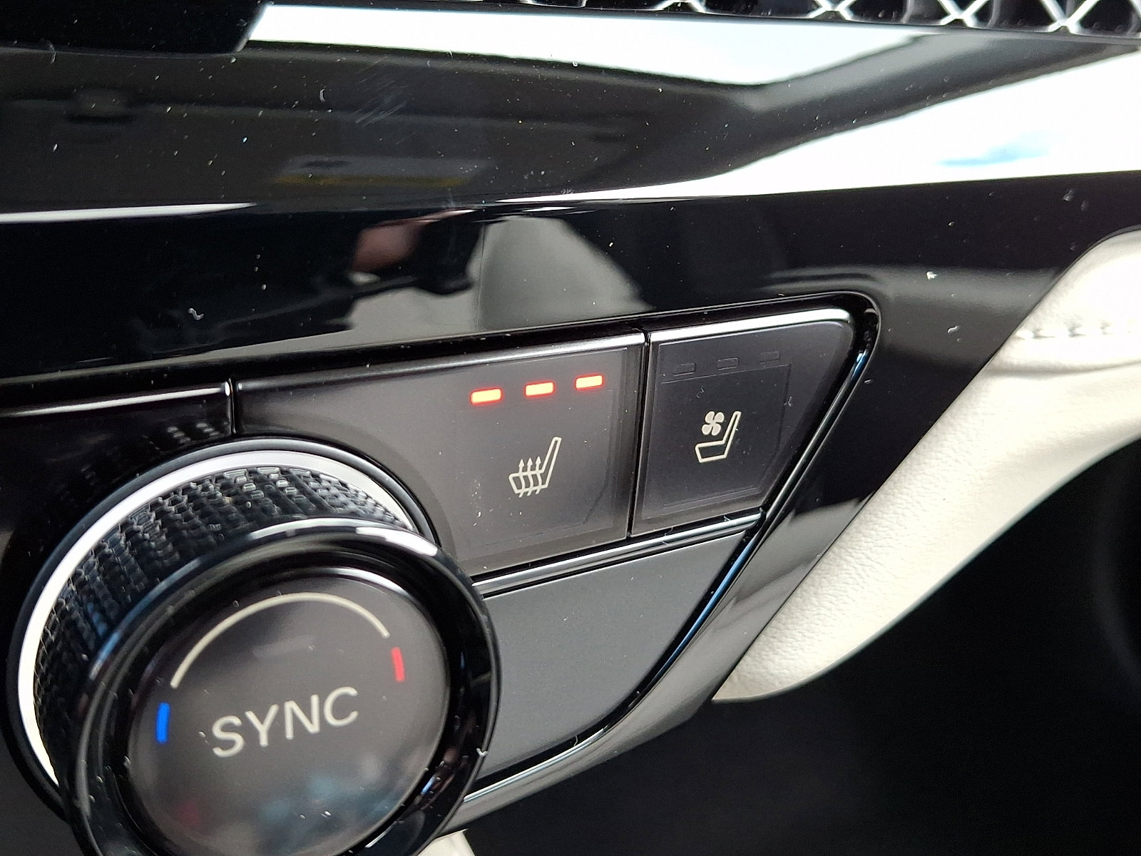 New 2026 Honda Accord Touring image 18