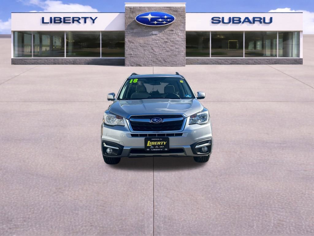 Used 2018 Subaru Forester 2.5i Premium w/ All-Weather Package AWD/4WD image 9