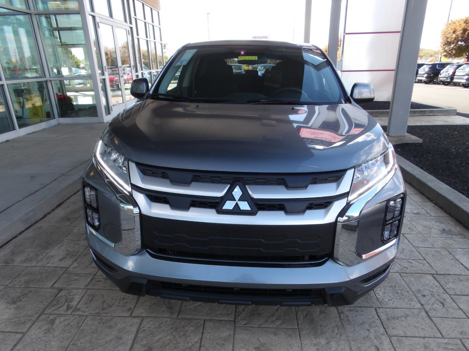 Used 2024 Mitsubishi Outlander Sport ES image 2