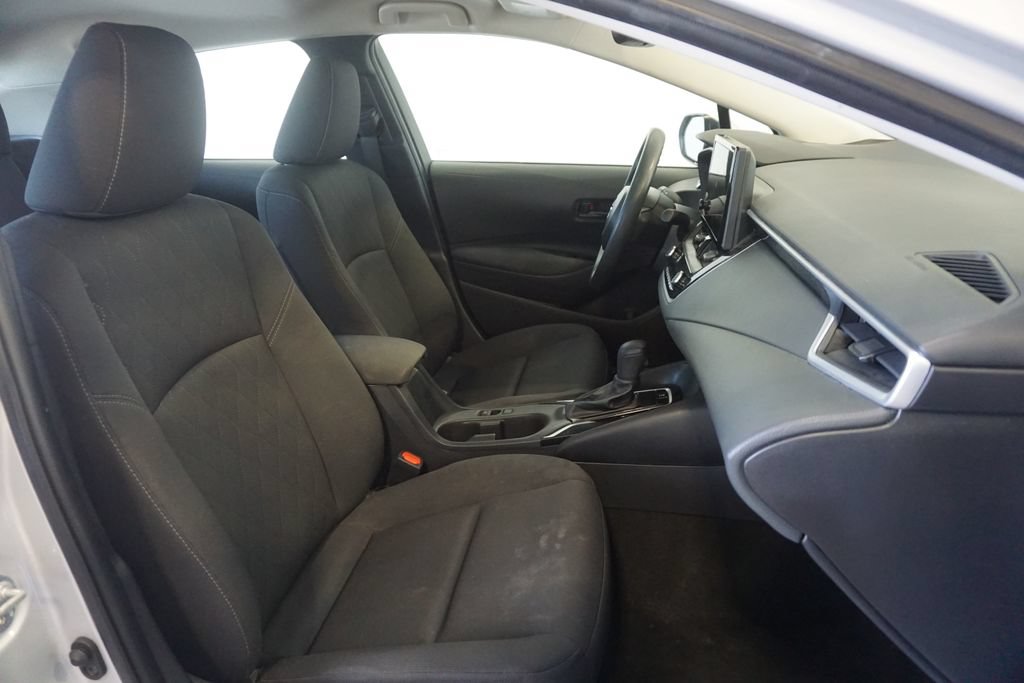 Used 2024 Toyota Corolla LE FWD image 19