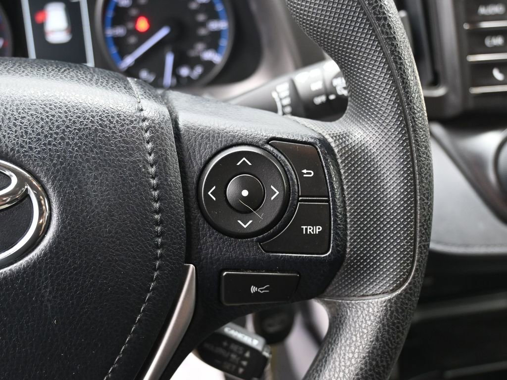 Used 2017 Toyota RAV4 LE w/ Carpet Mat Package image 19