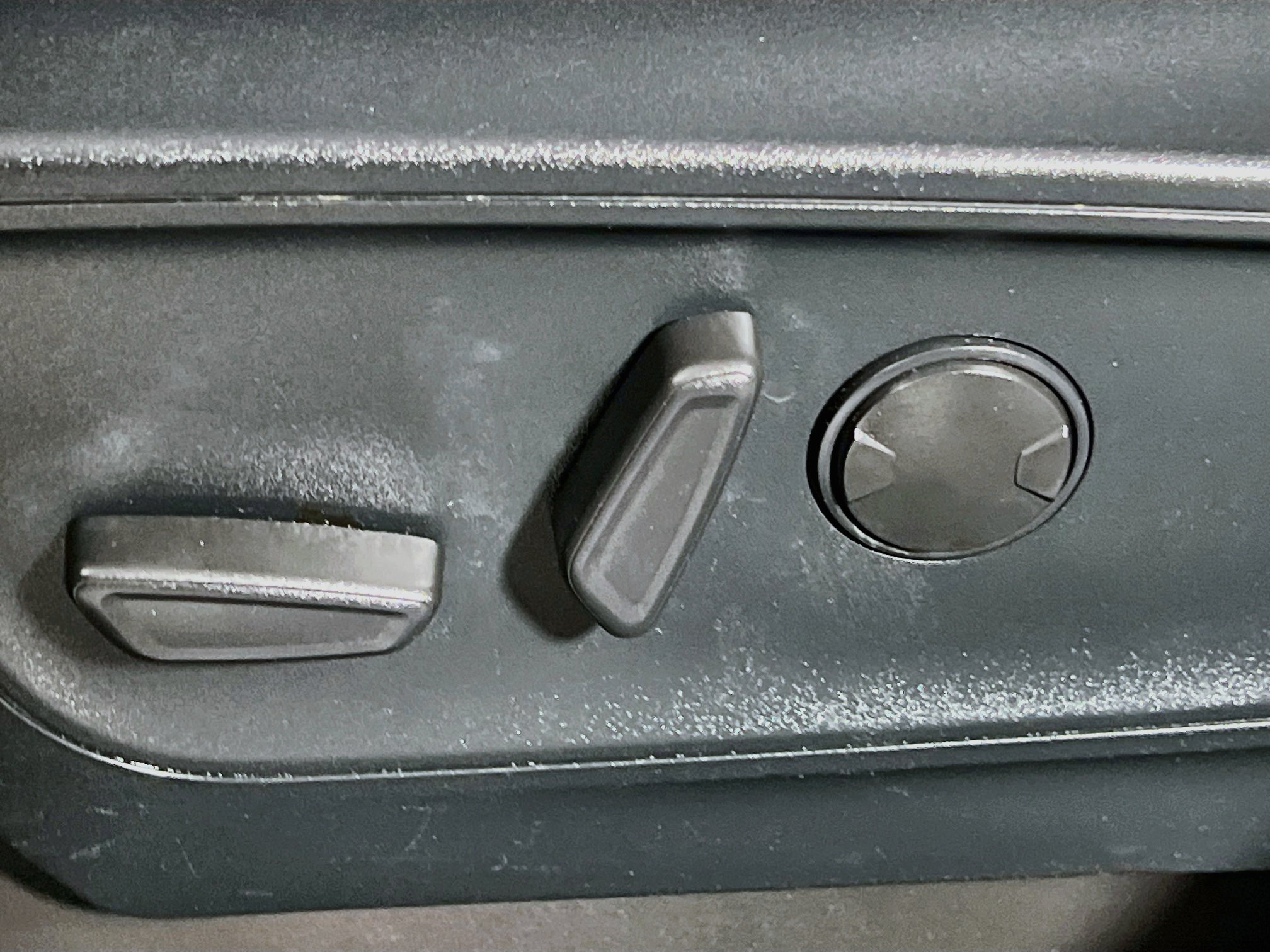 Used 2021 Ford Escape SEL FWD image 16