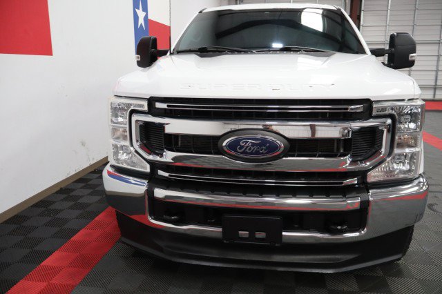 Used 2022 Ford F250 XLT AWD/4WD image 4
