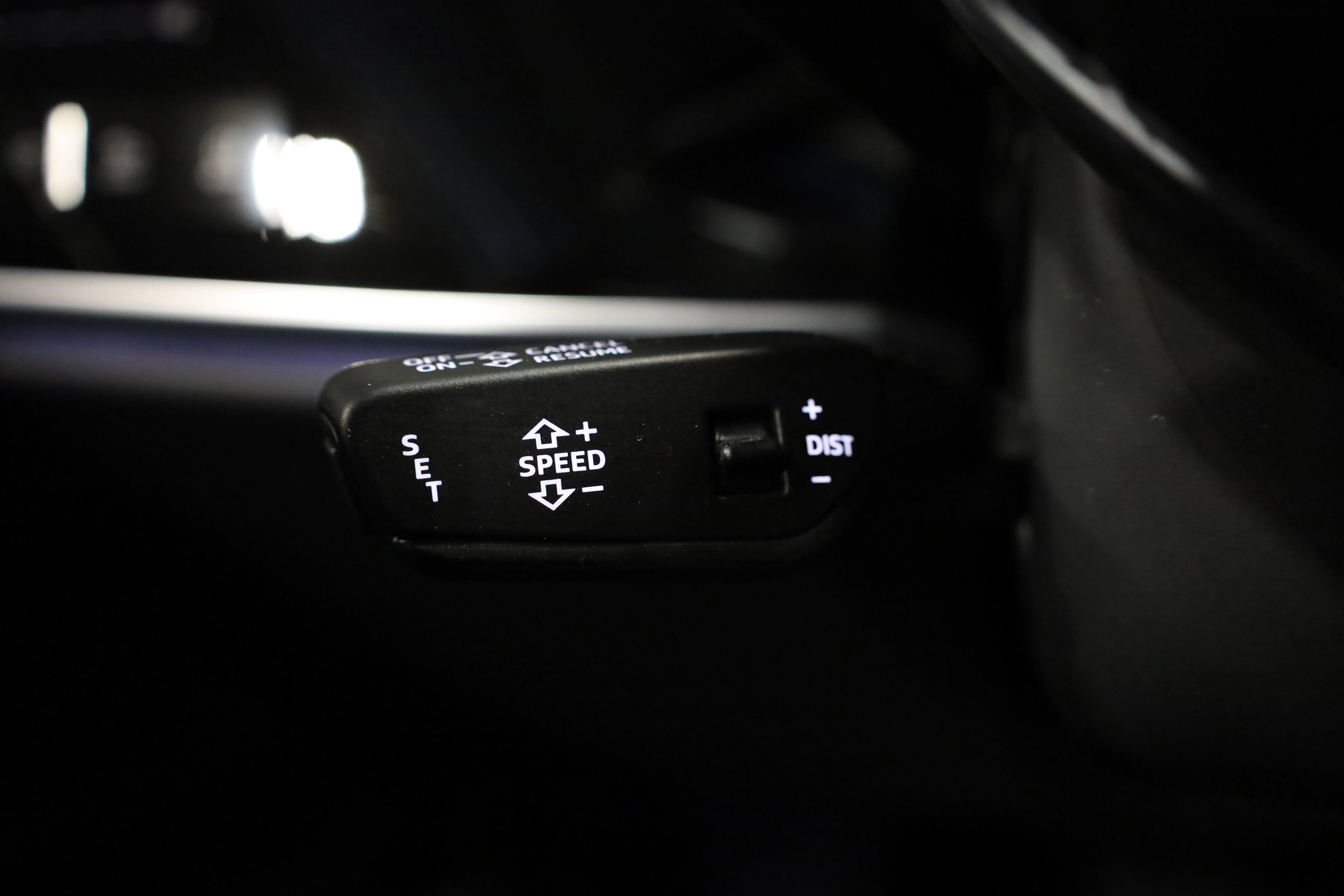 Used 2022 Audi A8 L 3.0T w/ Executive Package image 23