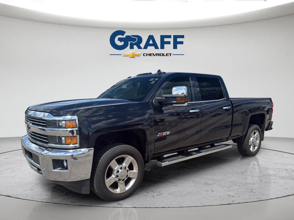 Used 2019 Chevrolet Silverado 2500 LTZ w/ Vortec Plus Package AWD/4WD image 2