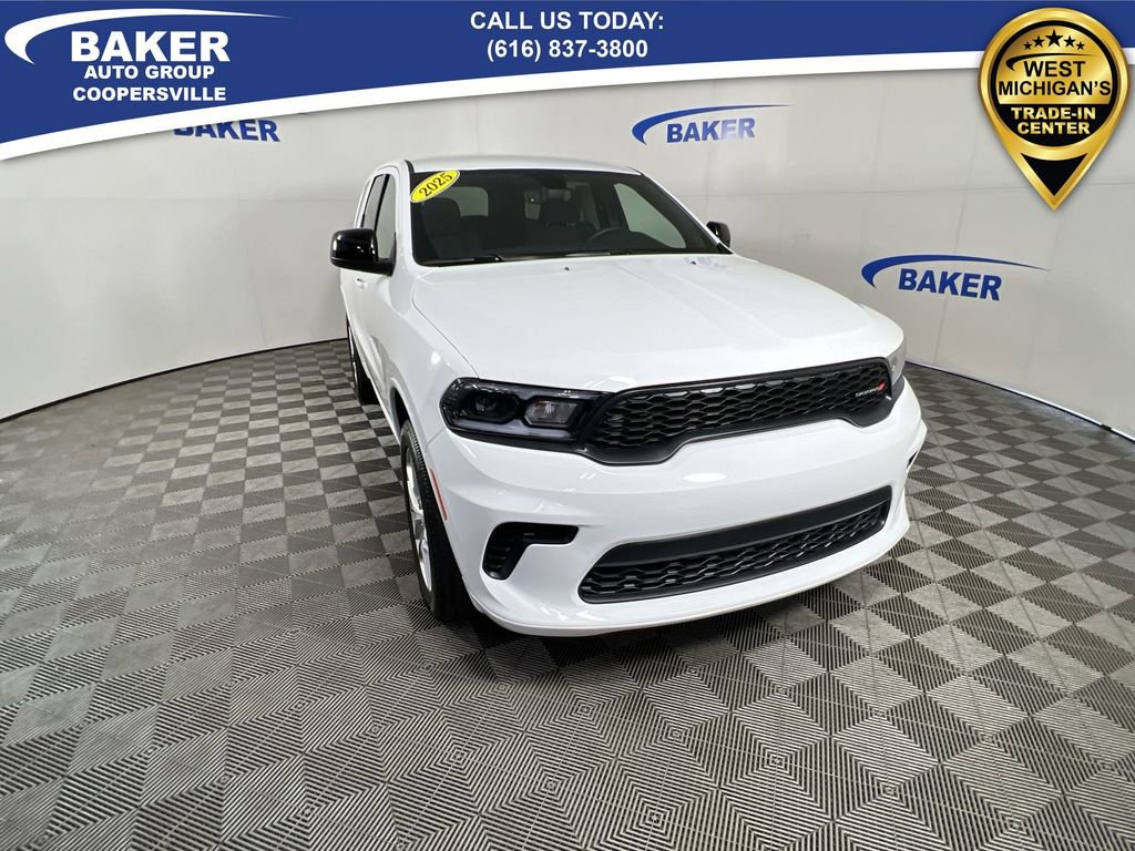 Used 2025 Dodge Durango GT image 2