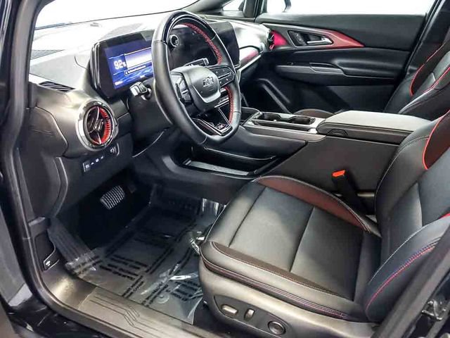 Certified 2024 Chevrolet Equinox EV RS FWD image 13