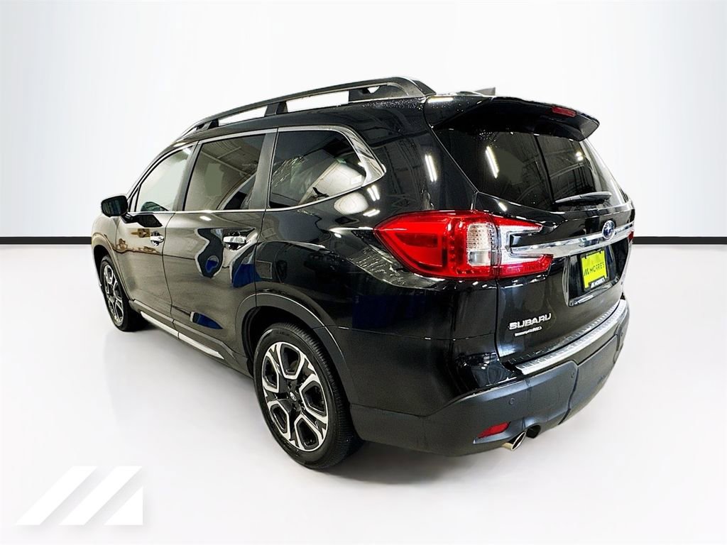 Used 2023 Subaru Ascent Touring image 7