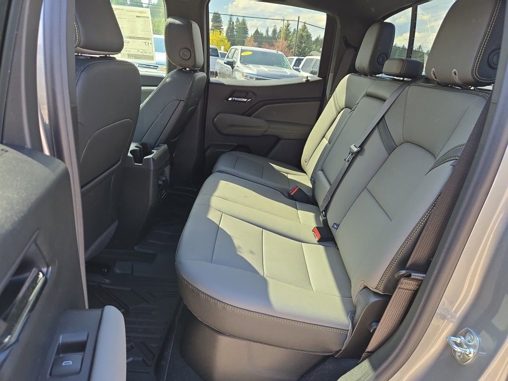 New 2025 Chevrolet Colorado ZR2 w/ Technology Package image 15