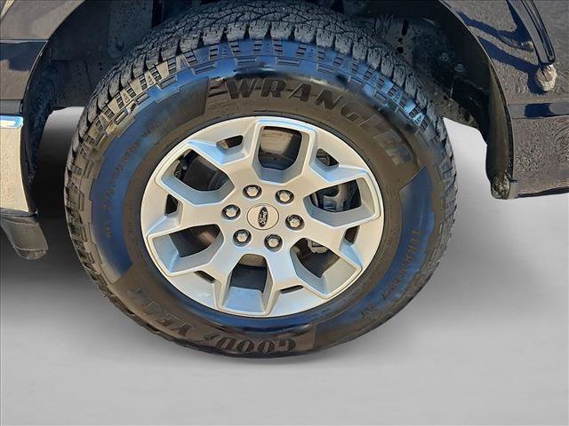 Used 2023 Ford F150 XLT AWD/4WD image 22