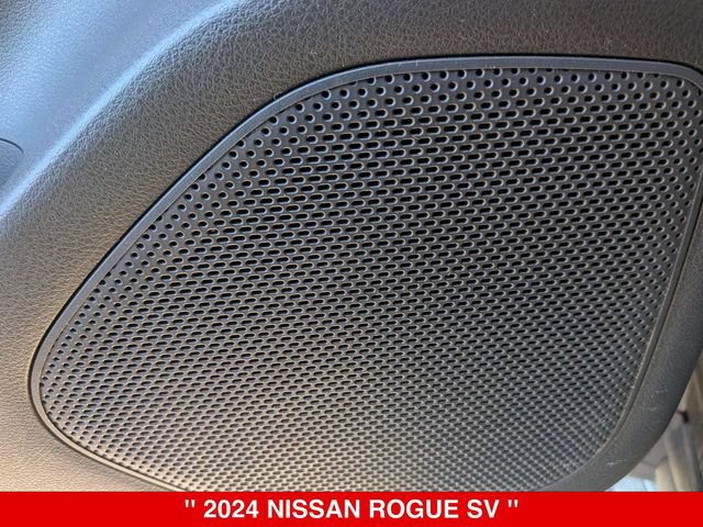 Certified 2024 Nissan Rogue SV w/ SV Premium Package AWD/4WD image 15