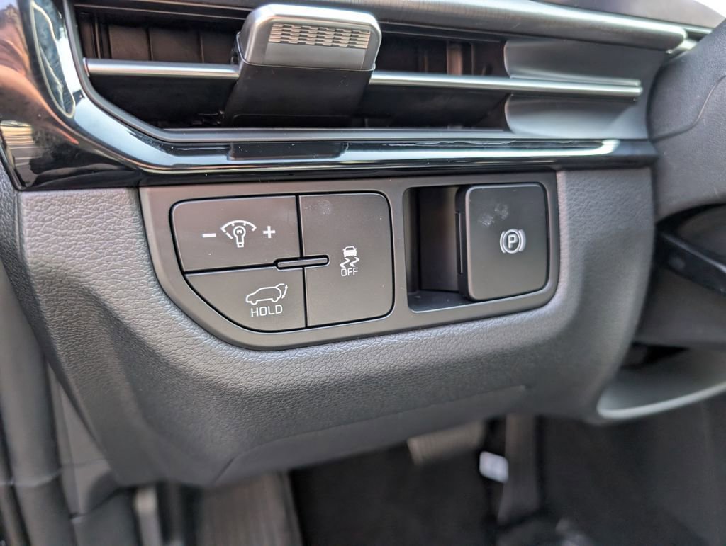 New 2026 Kia Sportage SX AWD/4WD image 16
