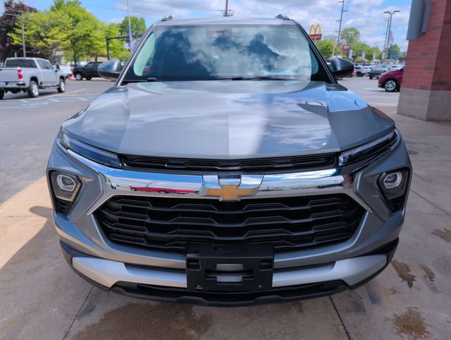 Used 2025 Chevrolet TrailBlazer LT AWD/4WD image 10